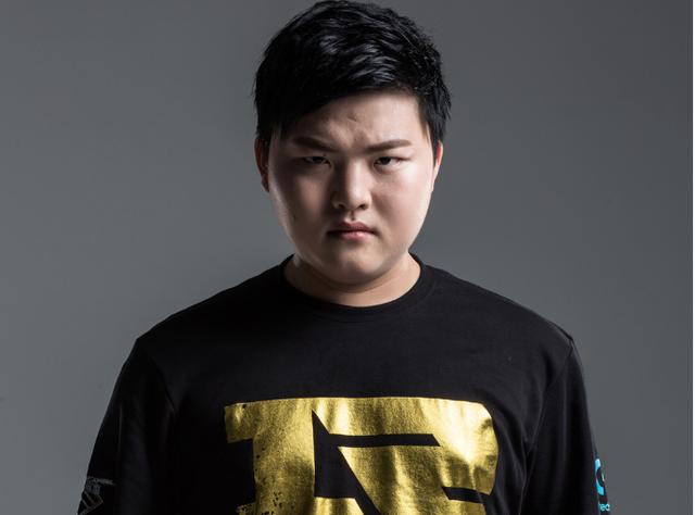 【赛后战报】股掌之中，JDG完美运营2：0战胜TT完成连胜